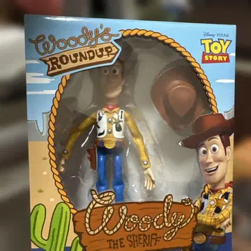 토이스토리 우디 피규어