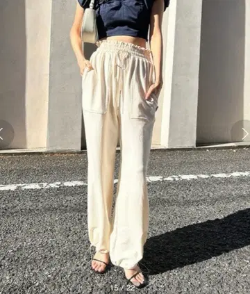 SNIDEL 소프트 스웨트 팬츠 크림