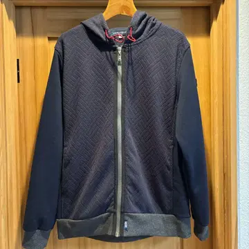 [ 새상품 ] 라우라 페리체 집업 후드티 2025aw 48 L