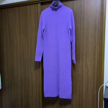 투모로우랜드 볼지 니트 원피스