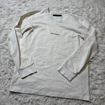 화이트 로고 긴팔 셔츠