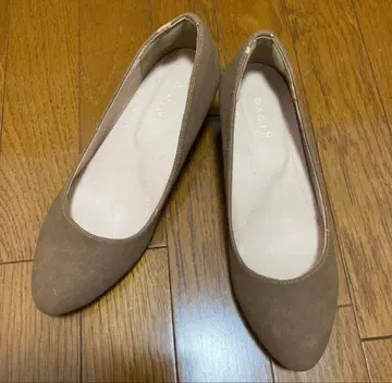 새상품 grove 브라운 웨지힐 펌프스 24.0cm