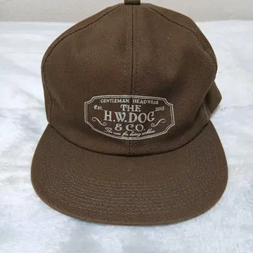 H.W.DOC & CO. 브라운 캡