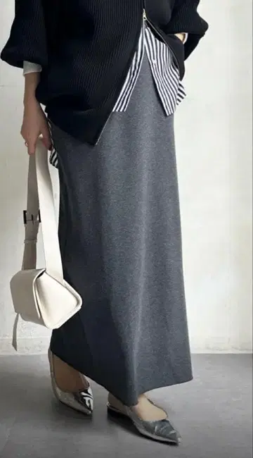 DOUDOU 봄버 히트 타이트 스커트