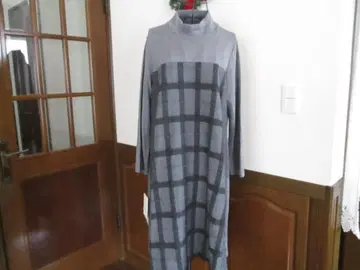 미셸 모데로 택 포함 새상품 그레이 하이넥 원피스