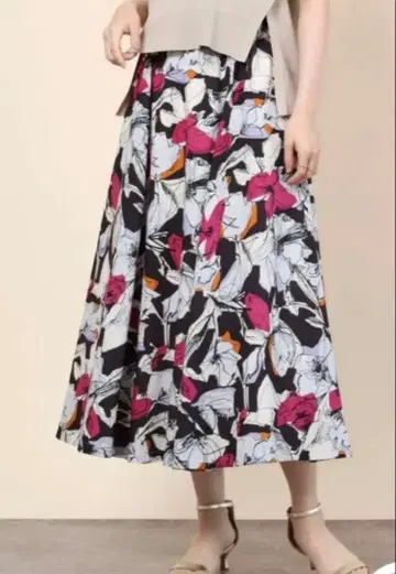 새상품 야마다야 FENNEL 보타니컬 플레어 스커트 롱 스커트 올 패턴