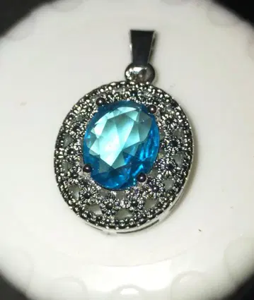 펜던트 탑 토파즈