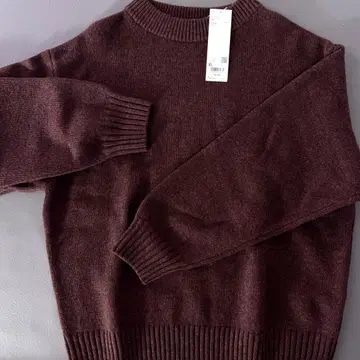 새상품 유니클로 U XL 프리미엄 램 로우 게이지 스웨터