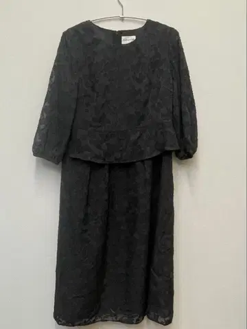 도쿄 소와르 리팬네 꽃무늬 컷 자카드 드레스 차콜/9