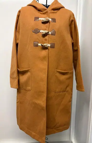 브라운 더플 코트 후드 부착