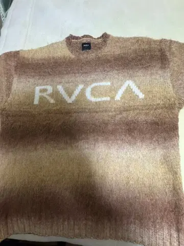 RVCA 그라데이션 니트 브라운 베이지