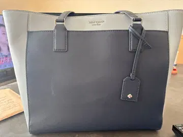 케이트 스페이드 네이비 그레이