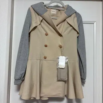 MIIA 베이지 그레이 더블 브레스트 코트