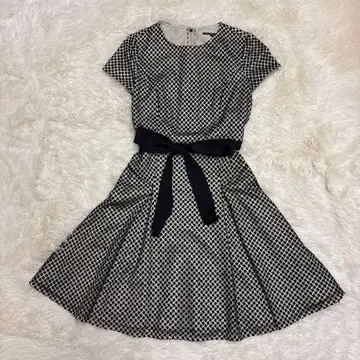 23구 자카드 플레어 원피스 포멀 화이트