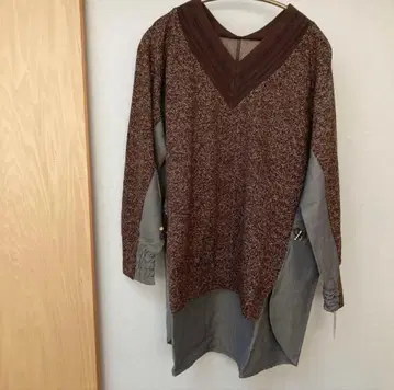 브라운 그레이 V넥 긴팔 스웨터