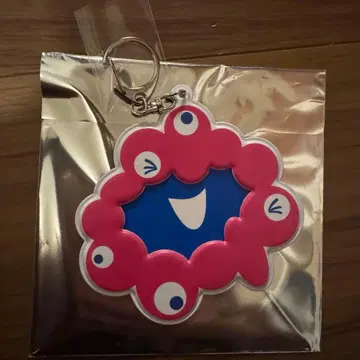 [미사용 새상품] 미야쿠미야쿠 레미노 페스티벌 랜덤 캔 배지 홀더