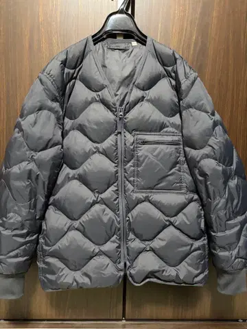 UNIQLO U 리사이클 다운 자켓 유니클로 다크 그레이 M 사이즈