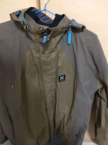 HAGLOFS 후드 부착 마운틴 후드티