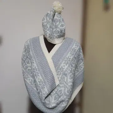 LAURA ASHLEY 로라 애슐리 케이프 코트/모자