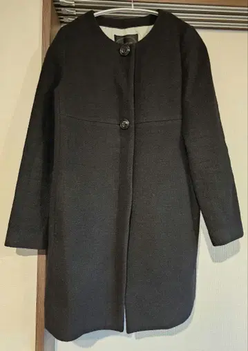 새상품급 UNTITLED 노카라 코트 블랙 M 사이즈