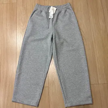 UNIQLO 그레이 맨투맨 와이드 팬츠 M 사이즈