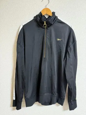 컴뱃 CMG 트랙 수트 리복