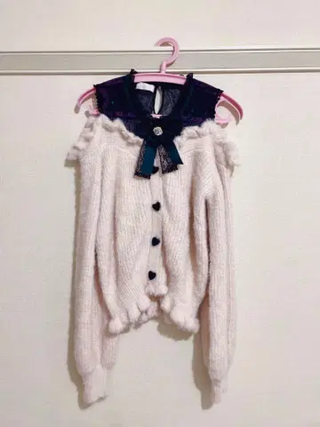 LIZLISA 레이어드 스타일 어깨 트임 니트 지뢰계 양산형