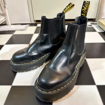 uk6 25.5cm 상당 닥터마틴 사이드 고어 부츠 통굽