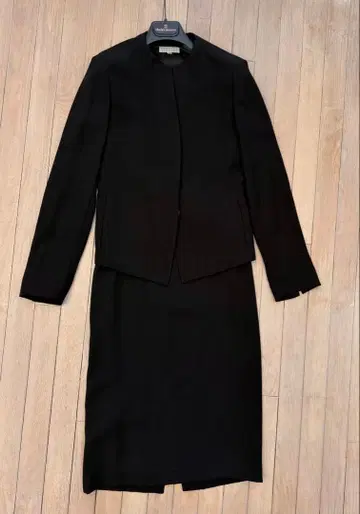 BARNEY'S NEW YOR 블랙 수트 38 바니스 블랙 포멀