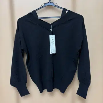 (택 포함 미사용 새상품) CAST: 삼양상회 니트 스웨터 M 사이즈