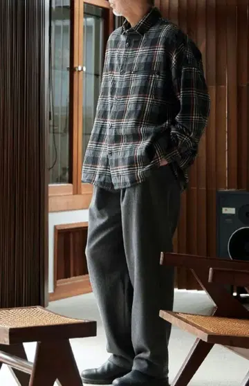 미사용 새상품 써니클라우드 남성용 아웃도어 체크 셔츠 L 사이즈