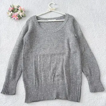 [ 어반 리서치 ] 알파카 혼방 긴팔 니트 울 혼방 루즈핏 노코어