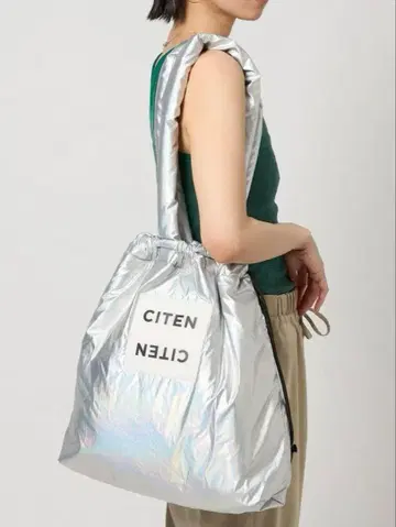[택 포함 새상품] CITEN 퍼 복조리 토트백 (실버)