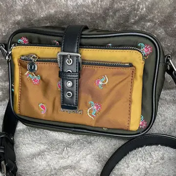 데시구알 자수 디자인 나일론 숄더백