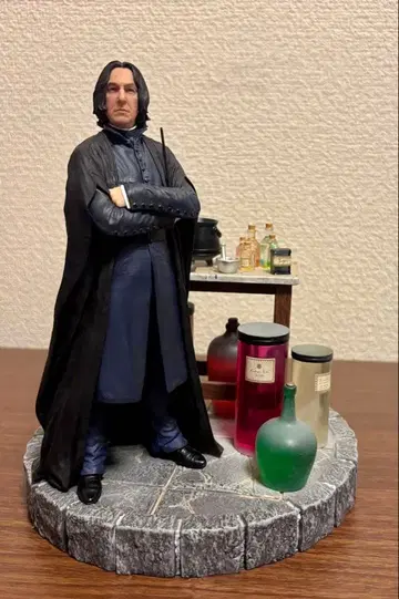 세베루스 스네이프 1/10 스케일 피규어(Iron Studio)