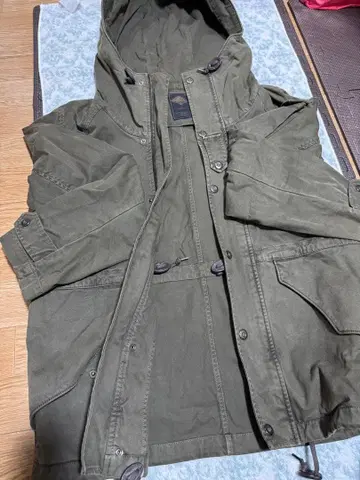 올리브 그린 밀리터리 자켓 M-L