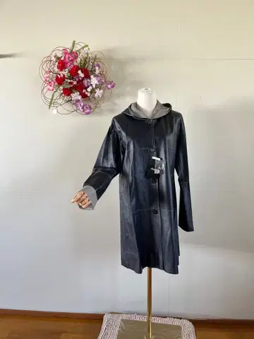 양면 착용 새상품급 후드 부착 라무 트렌치코트