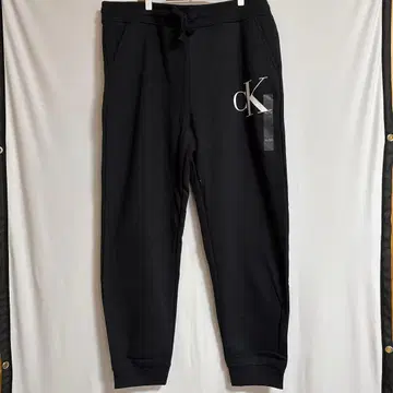 Calvin Klein 블랙 스웨트 팬츠 XL