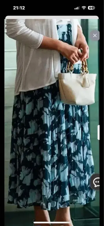 [ 새상품급 ] 23구 Ratti 섀도우 플라워 스커트