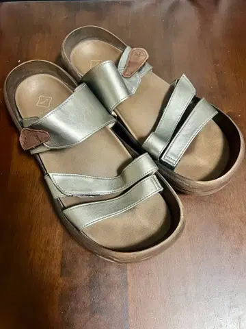 Regetta Canoe 리게타 카누 샌들