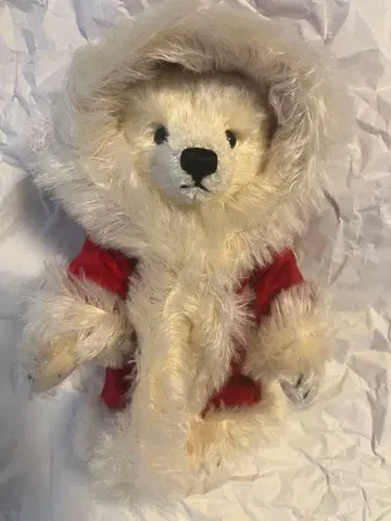 슈타이프 빨간색 후드 부착 화이트 곰 봉제 인형