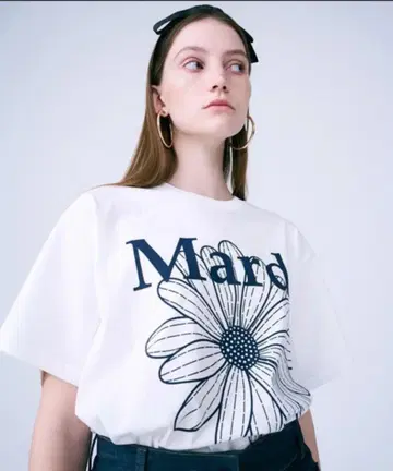 마르디메크르디 티셔츠