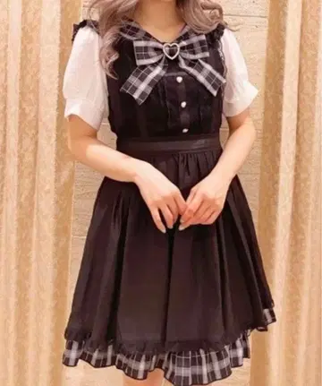 LIZLISA 레이스 에이프런풍 카슈쿨 원피스 블랙