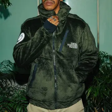 THE NORTH FACE 언터크티카 버사 로프트 자켓