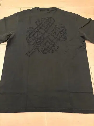 넘버나인 클로버 T셔츠