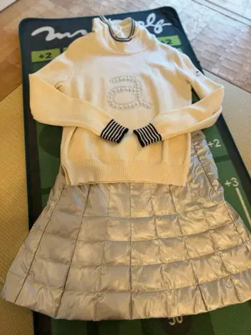 아르치비오의 실버 퀼팅 스커트