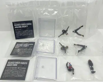 가면라이더 마이크로 동상