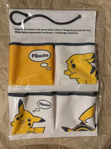 포켓몬 센터 월 포켓 25주년 피카츄