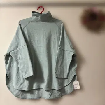 DoCLASSE 민트 그린 하이넥 긴팔 상의 M