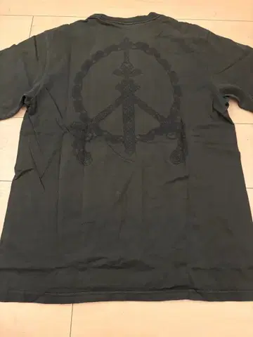 넘버나인 클로버 소드 셔츠